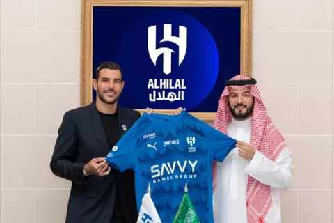 رسميًا.. الهلال يعلن ضم ثيو هيرنانديز من ميلان